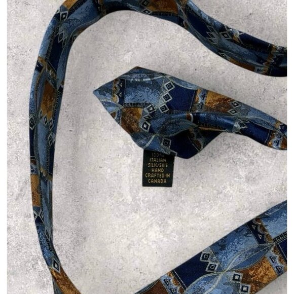 AQUASCUTUM Silk Tie CANADA Navy Blue Brown Geometric Art W:3.7" EUC - Picture 3 of 5